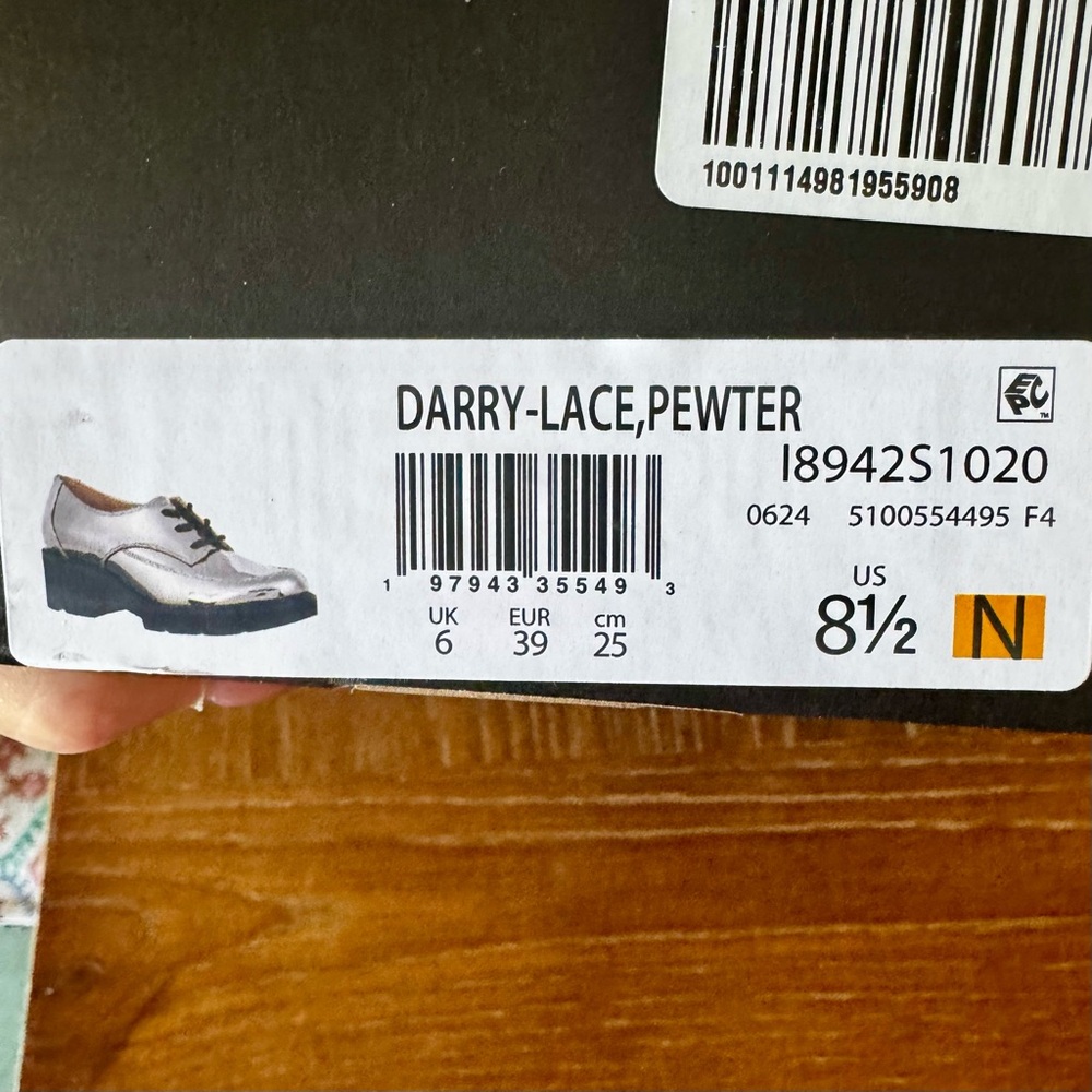 NIB mirror pewter Naturalizer Darry Oxfords 8.5N - Picture 12 of 14